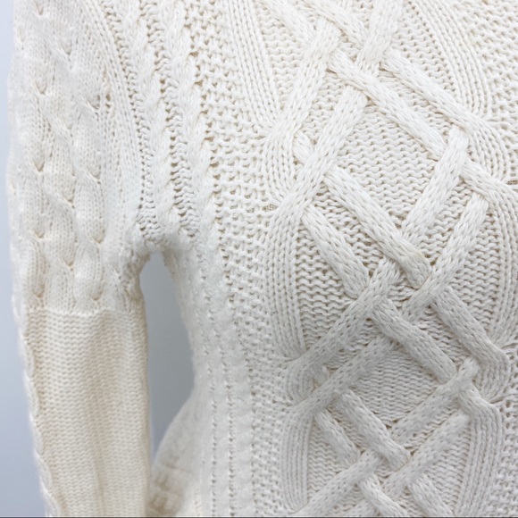 🚨FINAL SALE🚨BCBGMaxAzria Cable Knit Maylin Turtleneck - Picture 8 of 9